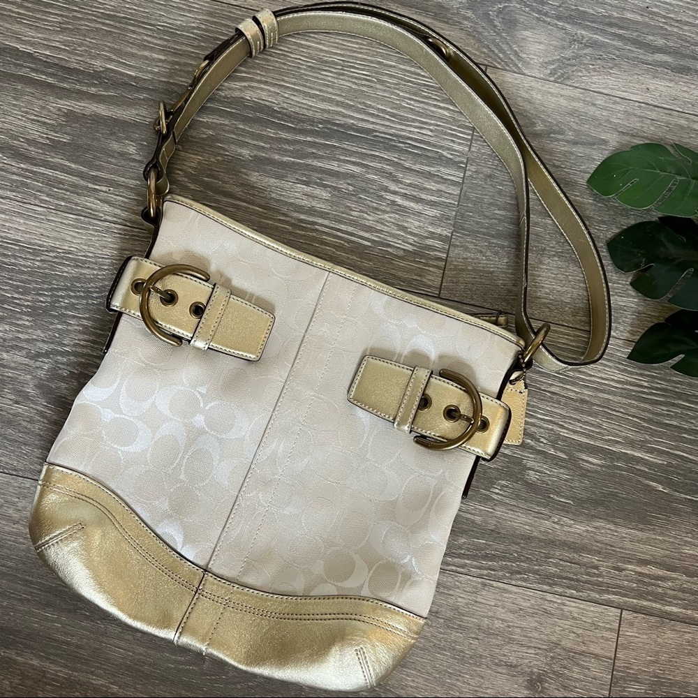 Coach signature monogram canvas gold/white combo - Picture 2 of 7
